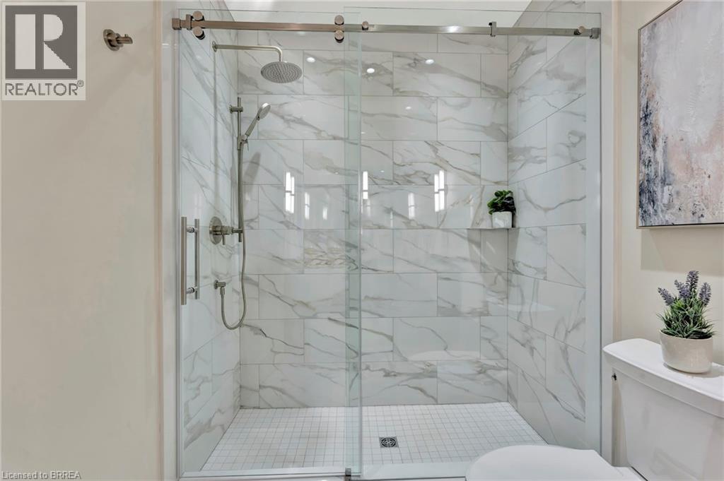2-bedroom home for sale at 7 GRAND RIVER Street N Unit# 302, Paris ON · photo 28 of 38
