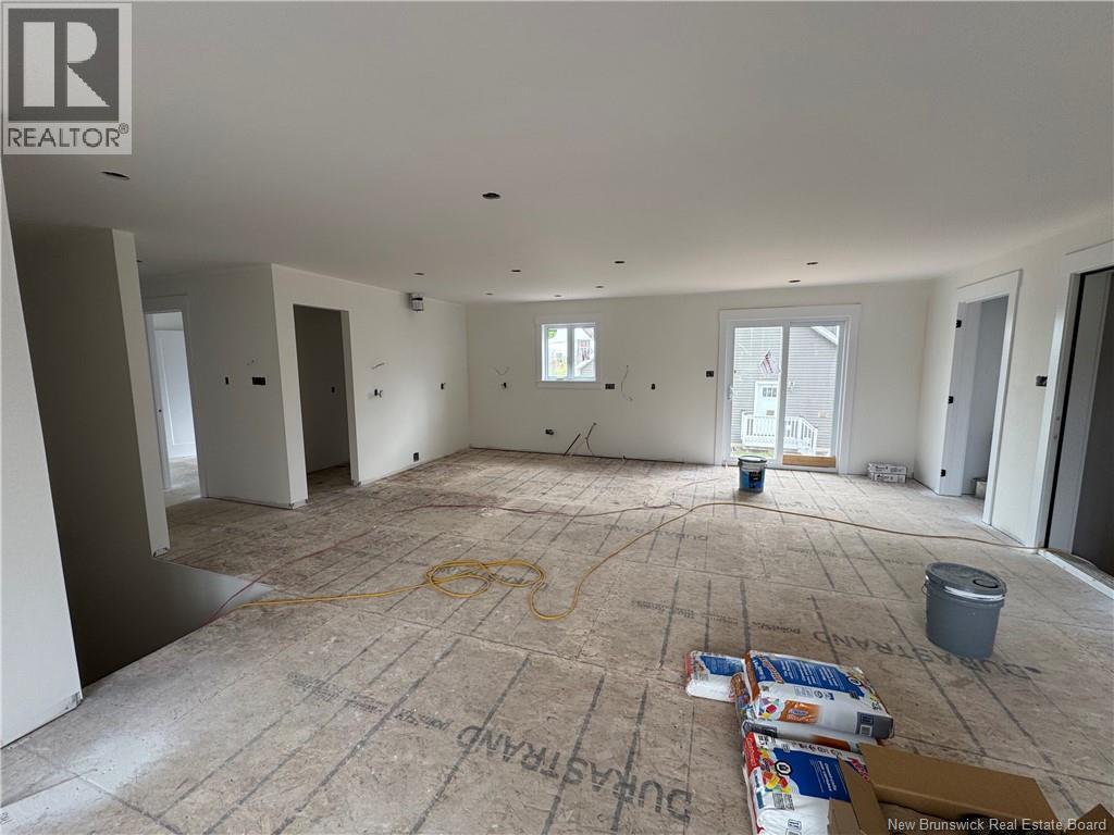 60 Mollins Crescent - Image 2
