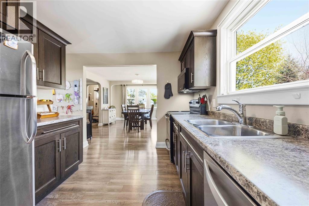 827 LONDON ROAD, Sarnia, Ontario, N7T4X7 — Photo 20