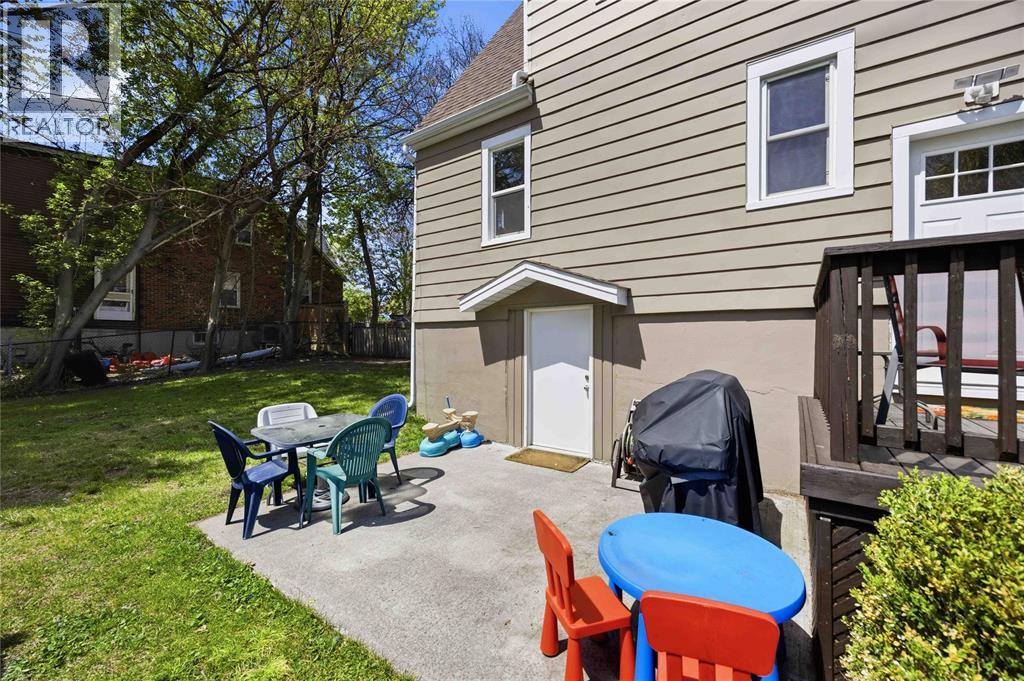 827 LONDON ROAD, Sarnia, Ontario, N7T4X7 — Photo 22
