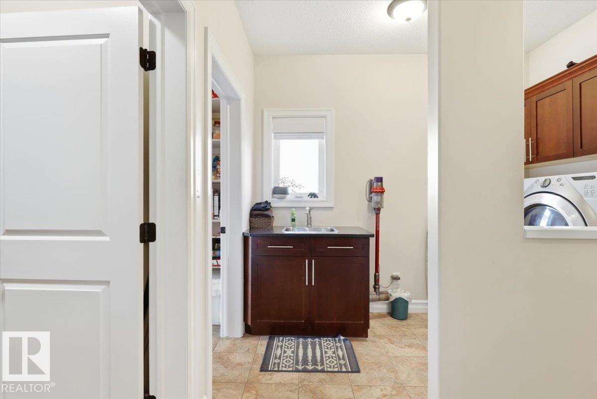 30 RAVINE DR, Devon