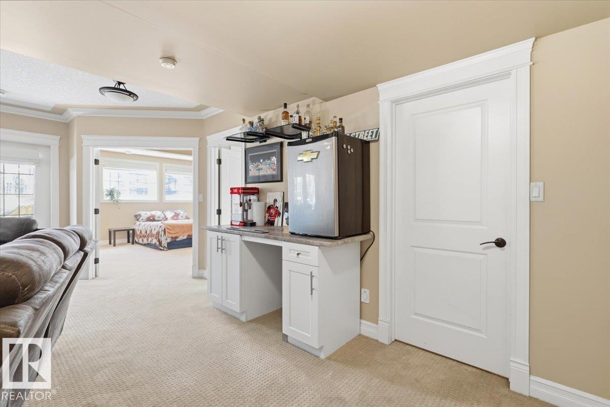 30 RAVINE DR, Devon