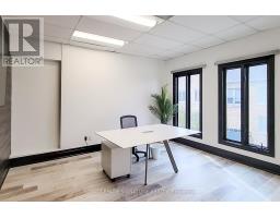 300 - 416 North Service Road E, Oakville, ON L6H5R2 Photo 17