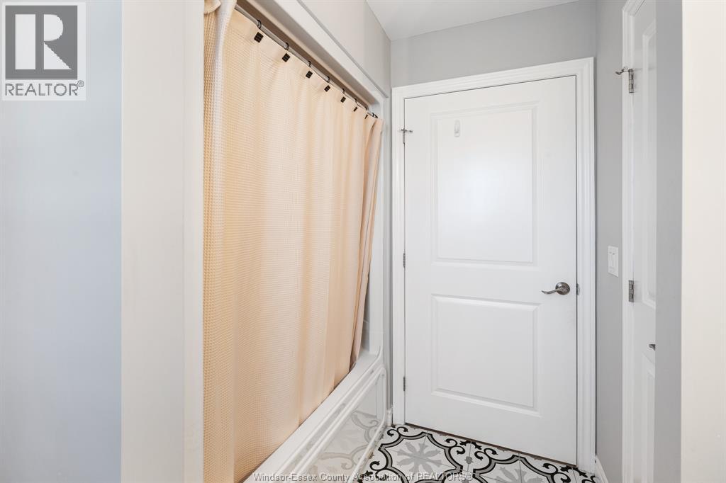 145 MEADOWVIEW AVENUE, Amherstburg, Ontario, N9V0E9 — Photo 43