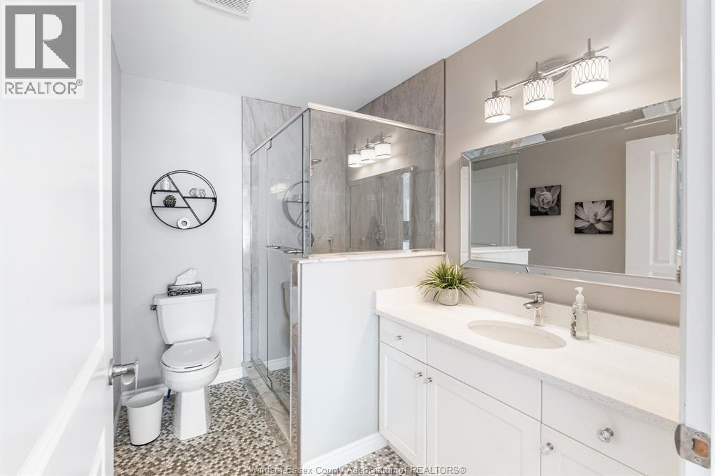 145 MEADOWVIEW AVENUE - 29