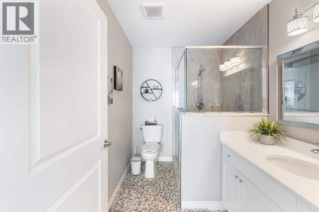 145 MEADOWVIEW AVENUE - 30
