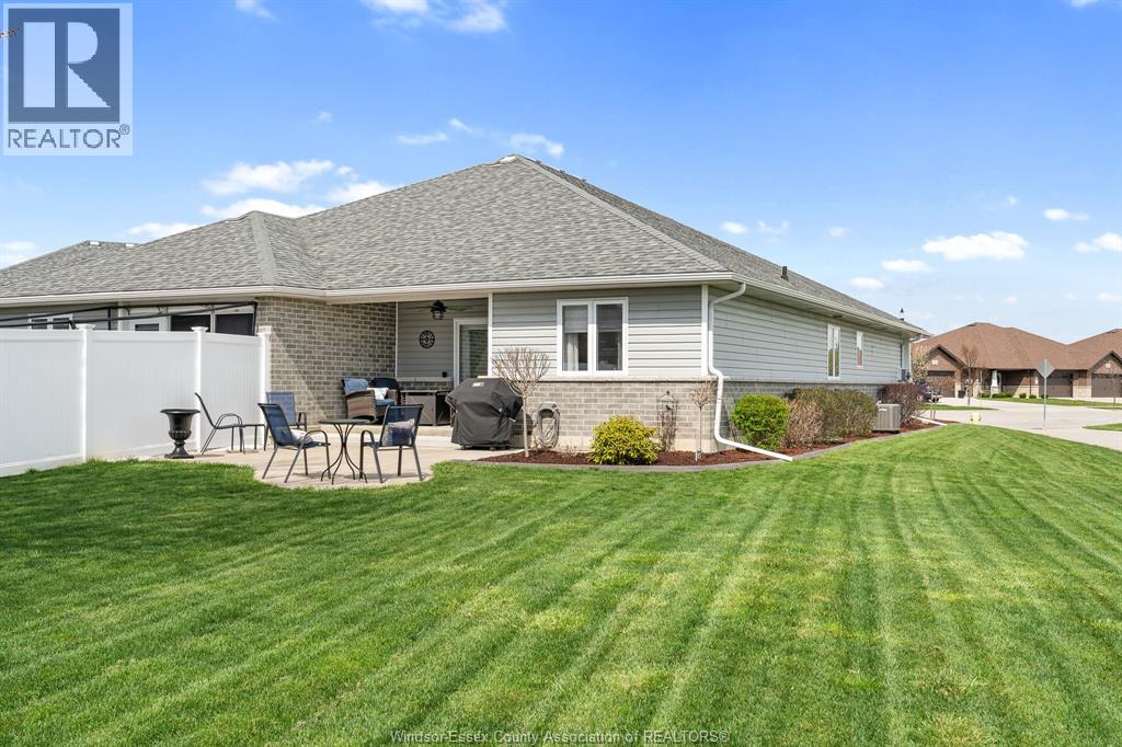 145 MEADOWVIEW AVENUE - 44