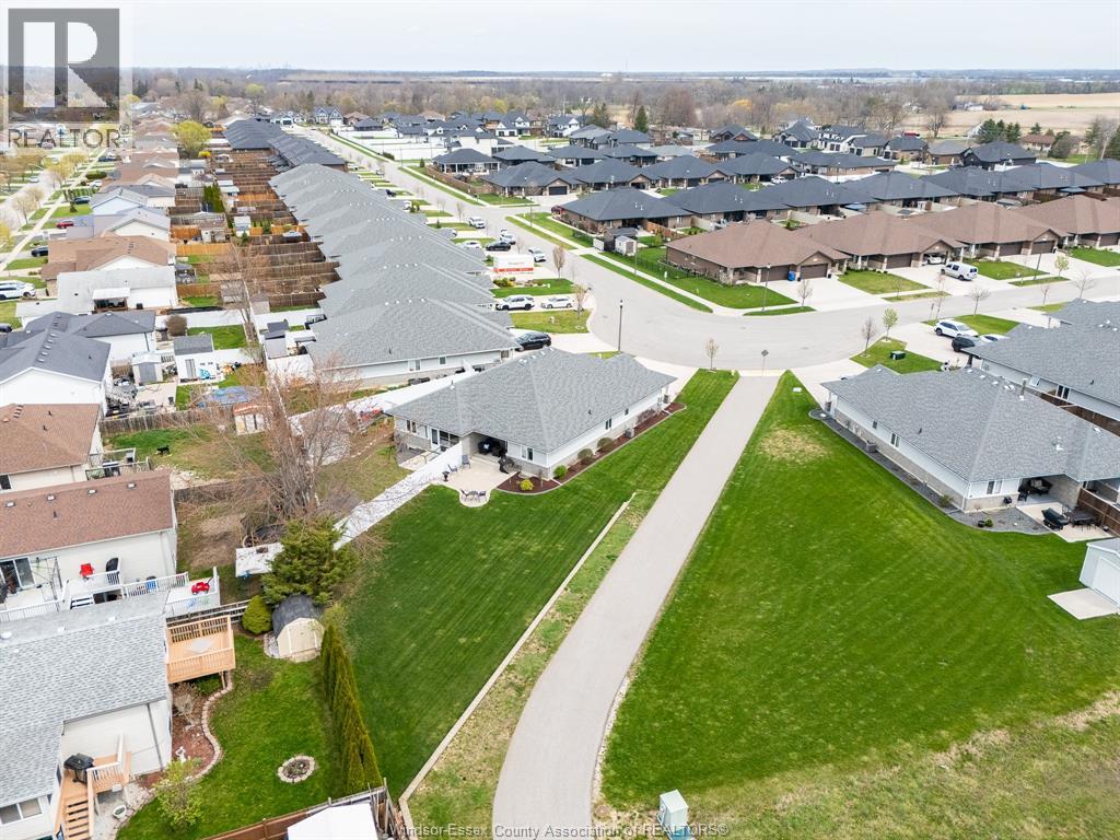 145 MEADOWVIEW AVENUE - 49