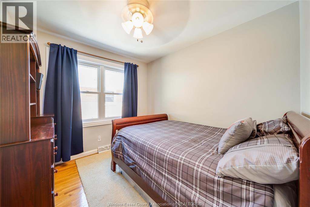 1347 BERNARD ROAD - 13