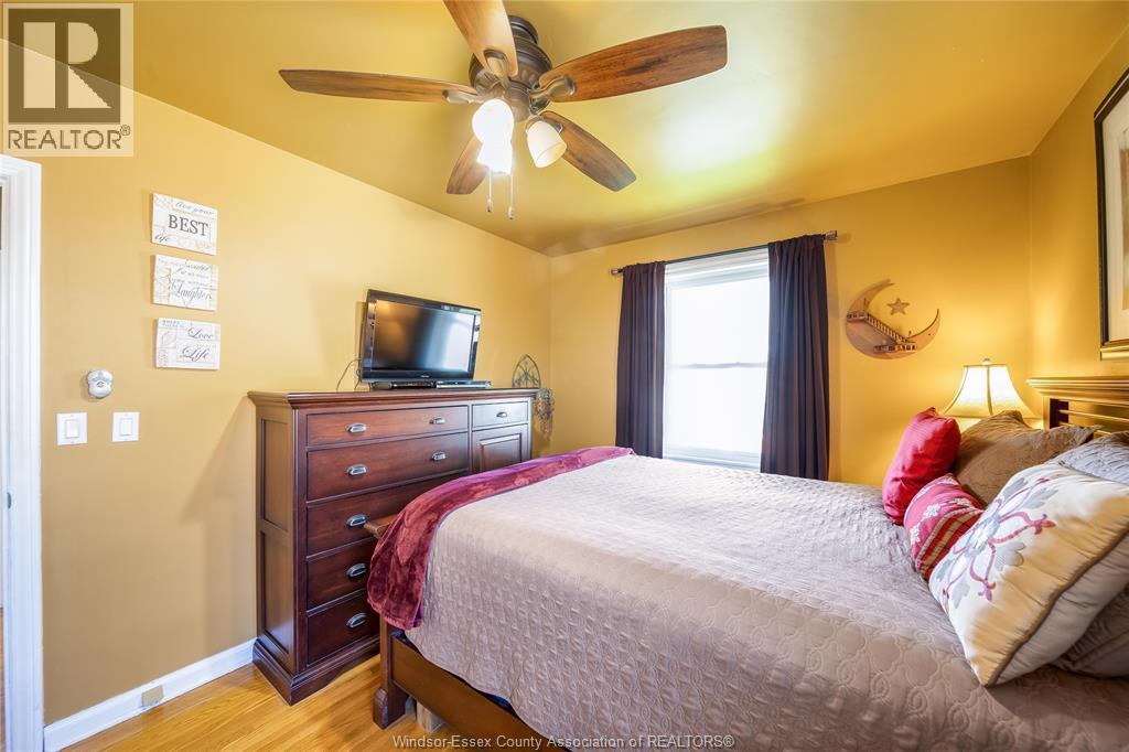 1347 BERNARD ROAD - 16