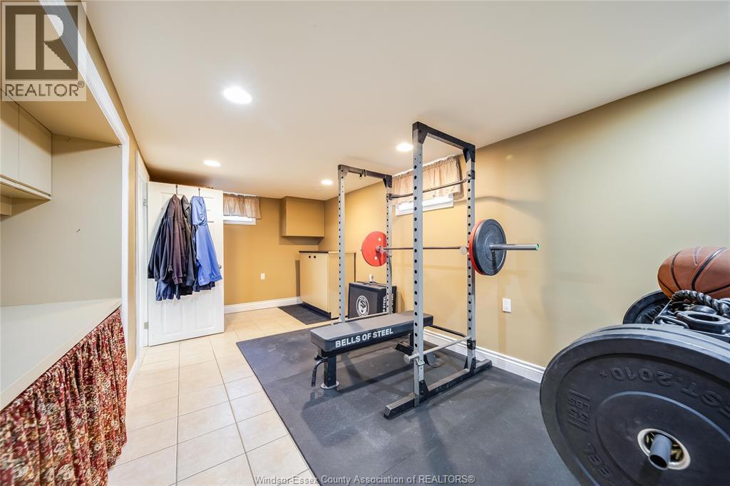 1347 BERNARD ROAD - 26