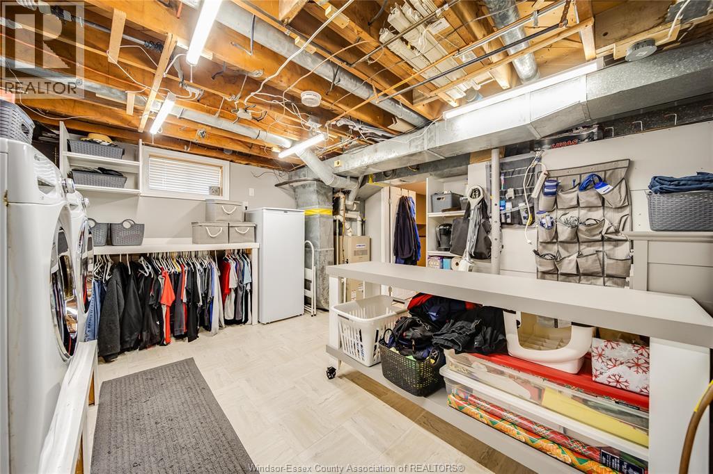 1347 BERNARD ROAD - 30