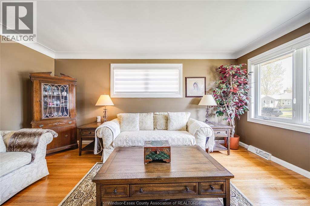 1347 BERNARD ROAD - 5