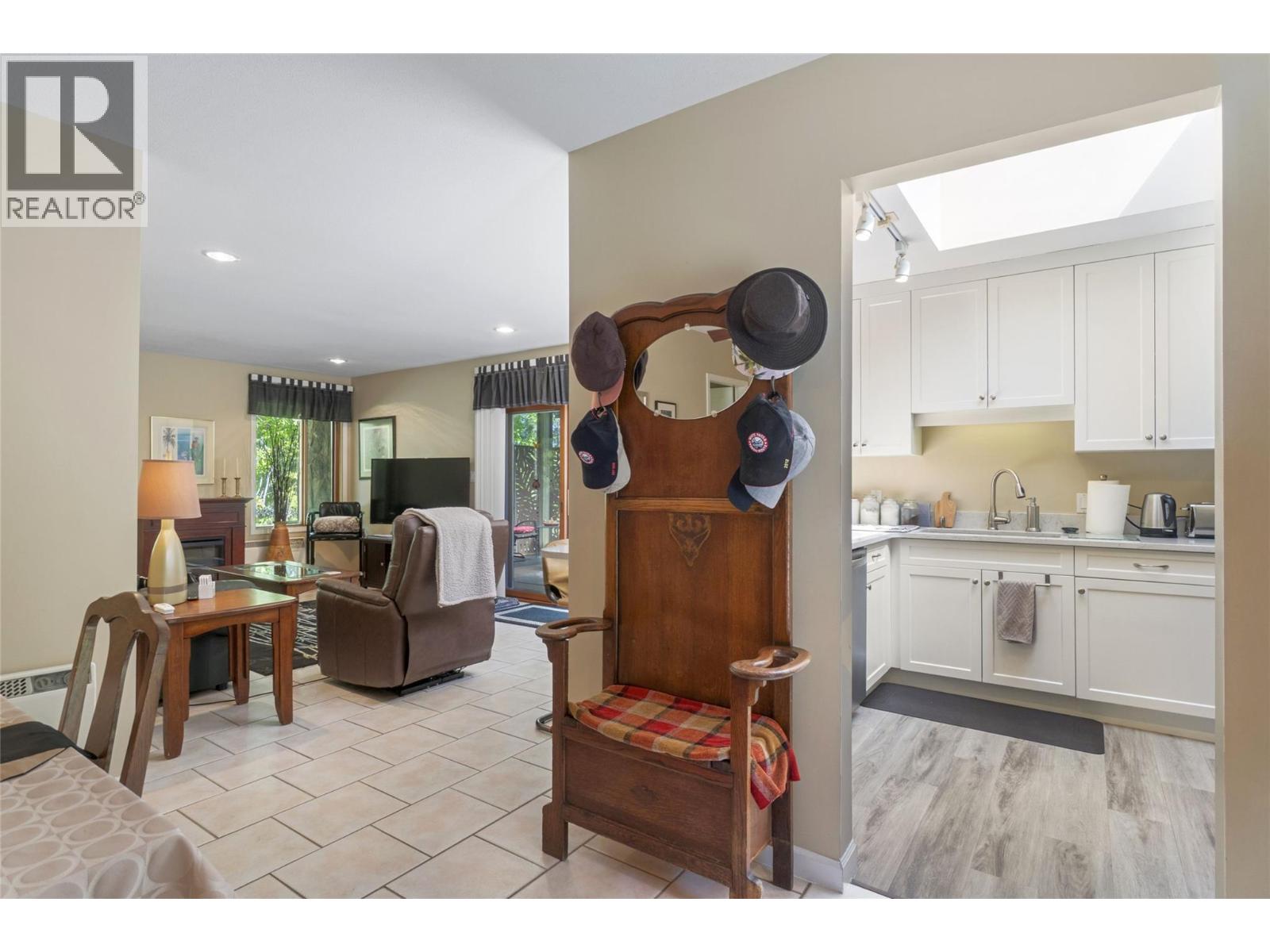 1 to 5 2924 Eagle Bay Road, Blind Bay