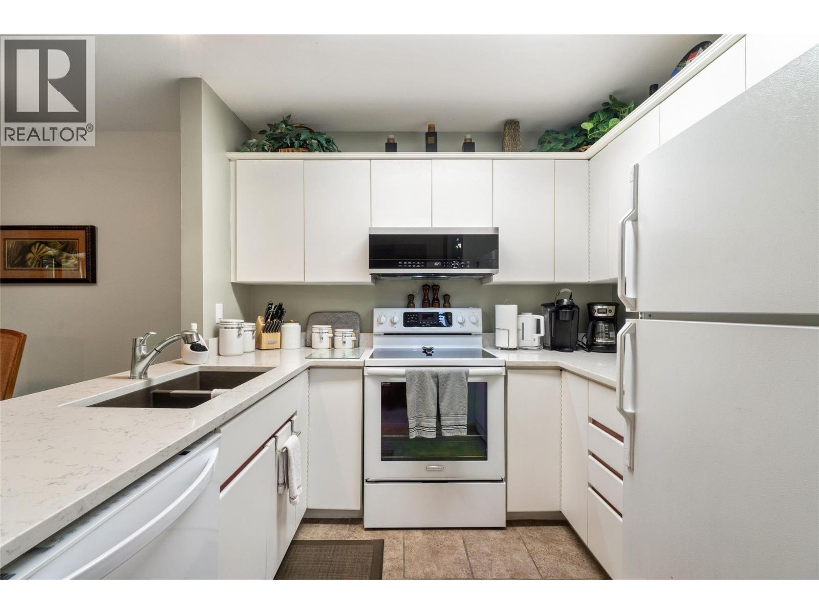 1 to 5 2924 Eagle Bay Road, Blind Bay