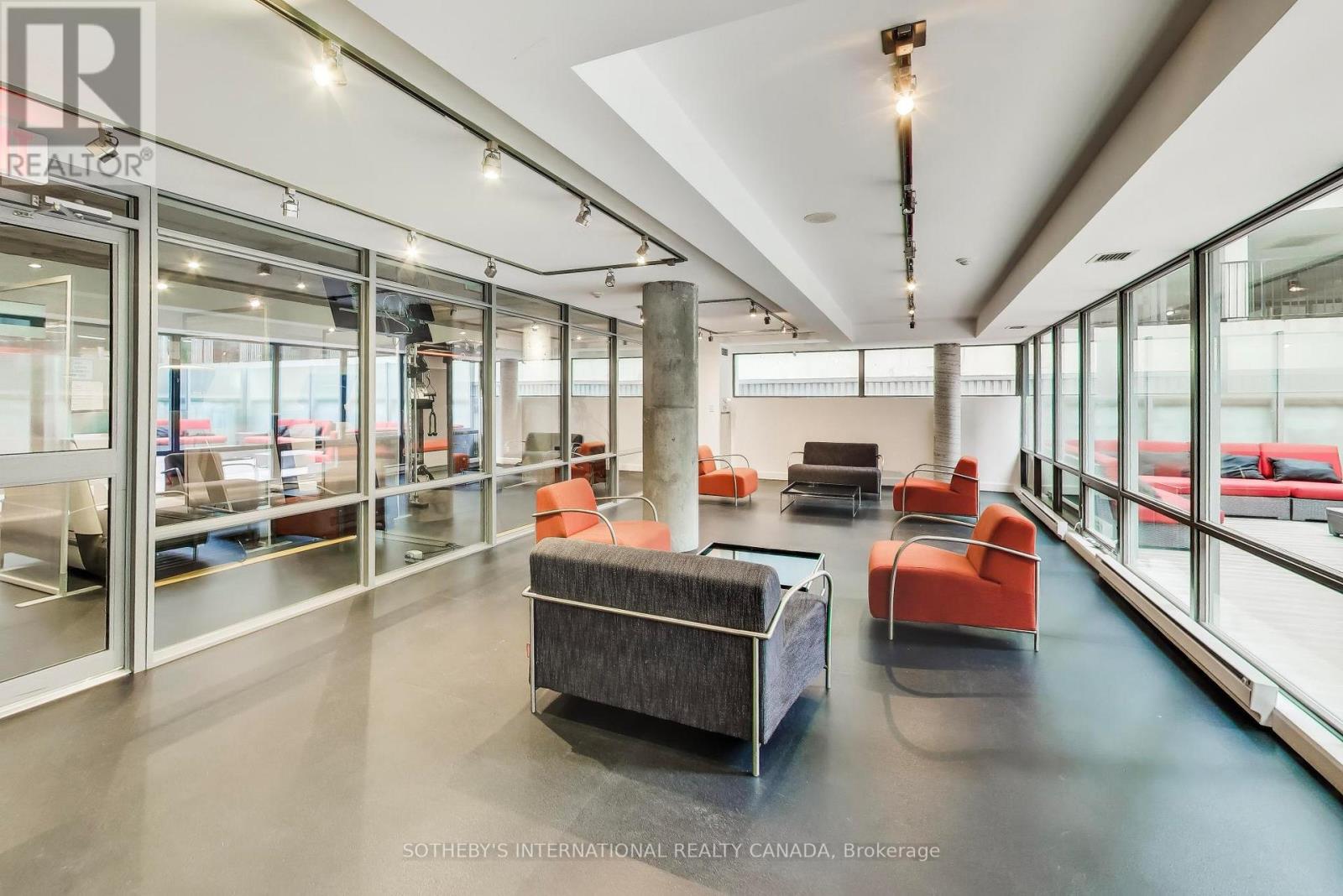 #2002 22 WELLESLEY STREET - 21
