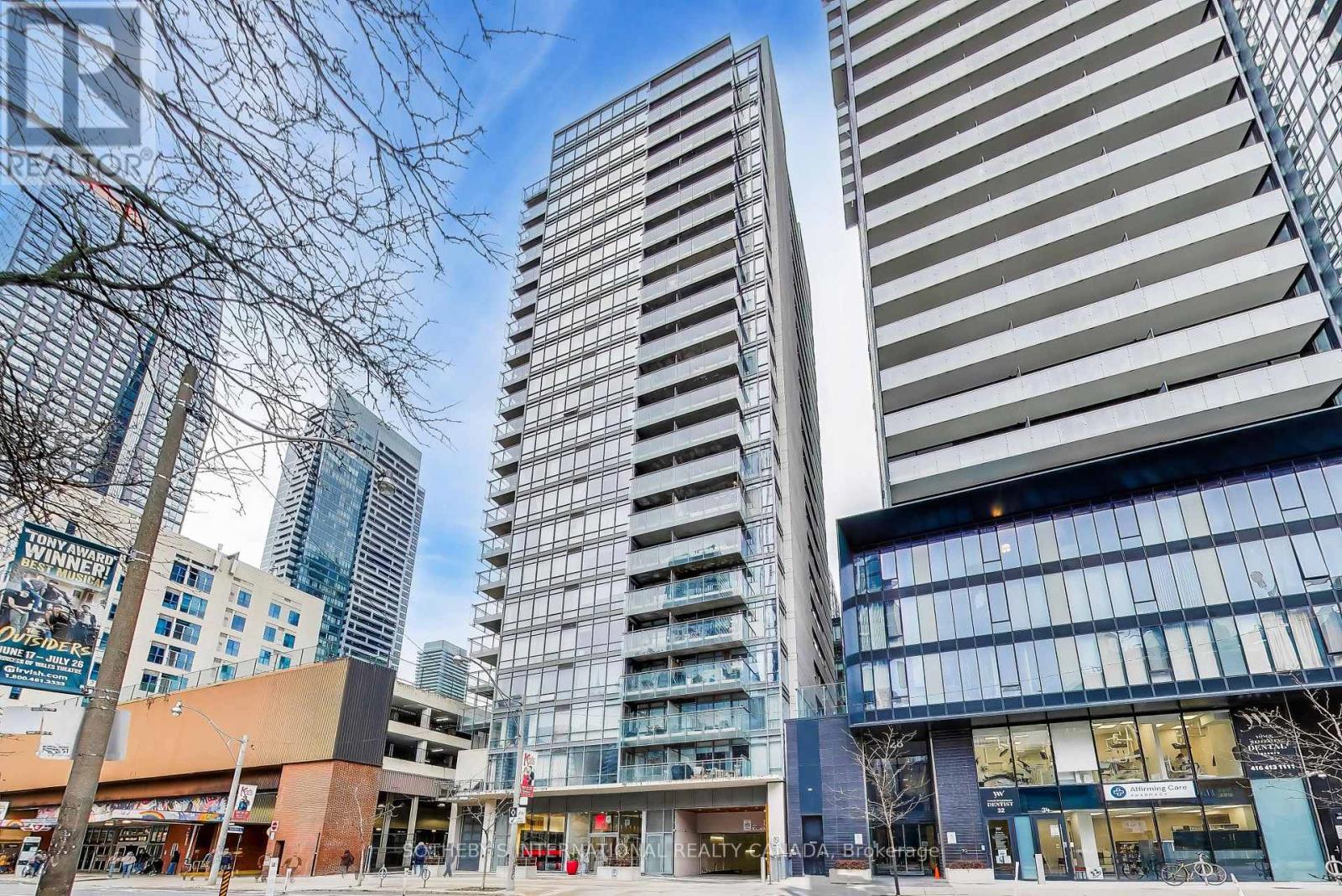 #2002 22 WELLESLEY STREET - 23