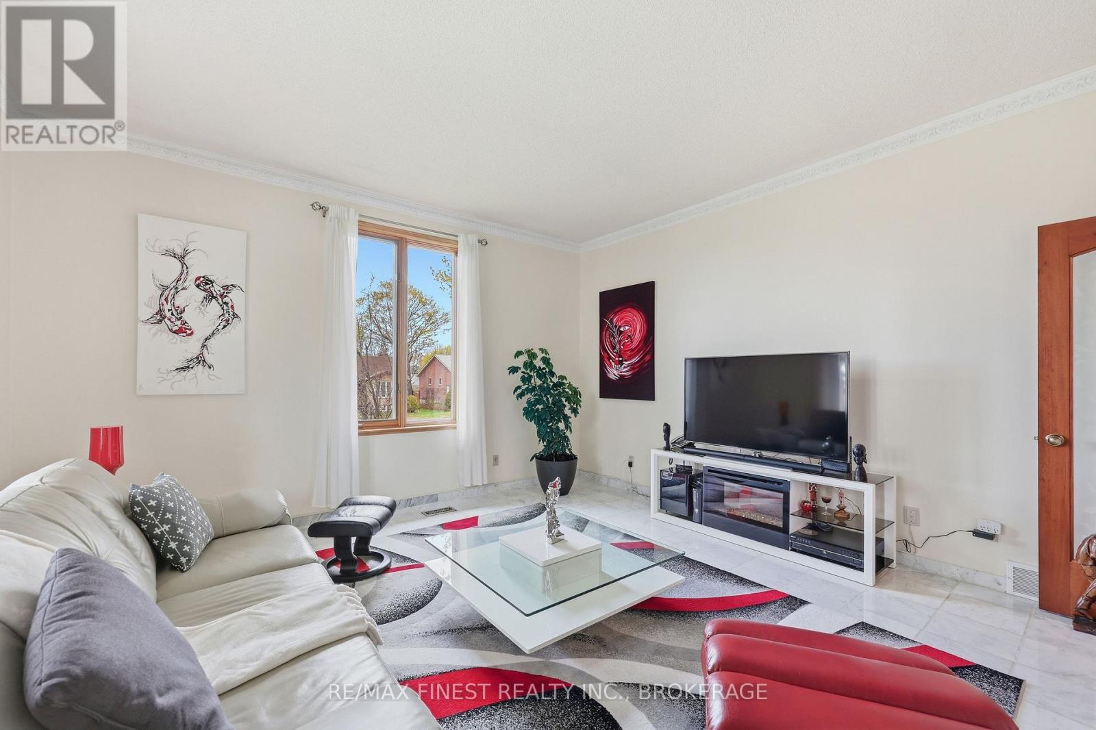 895 NOTTINGHILL AVENUE - 10