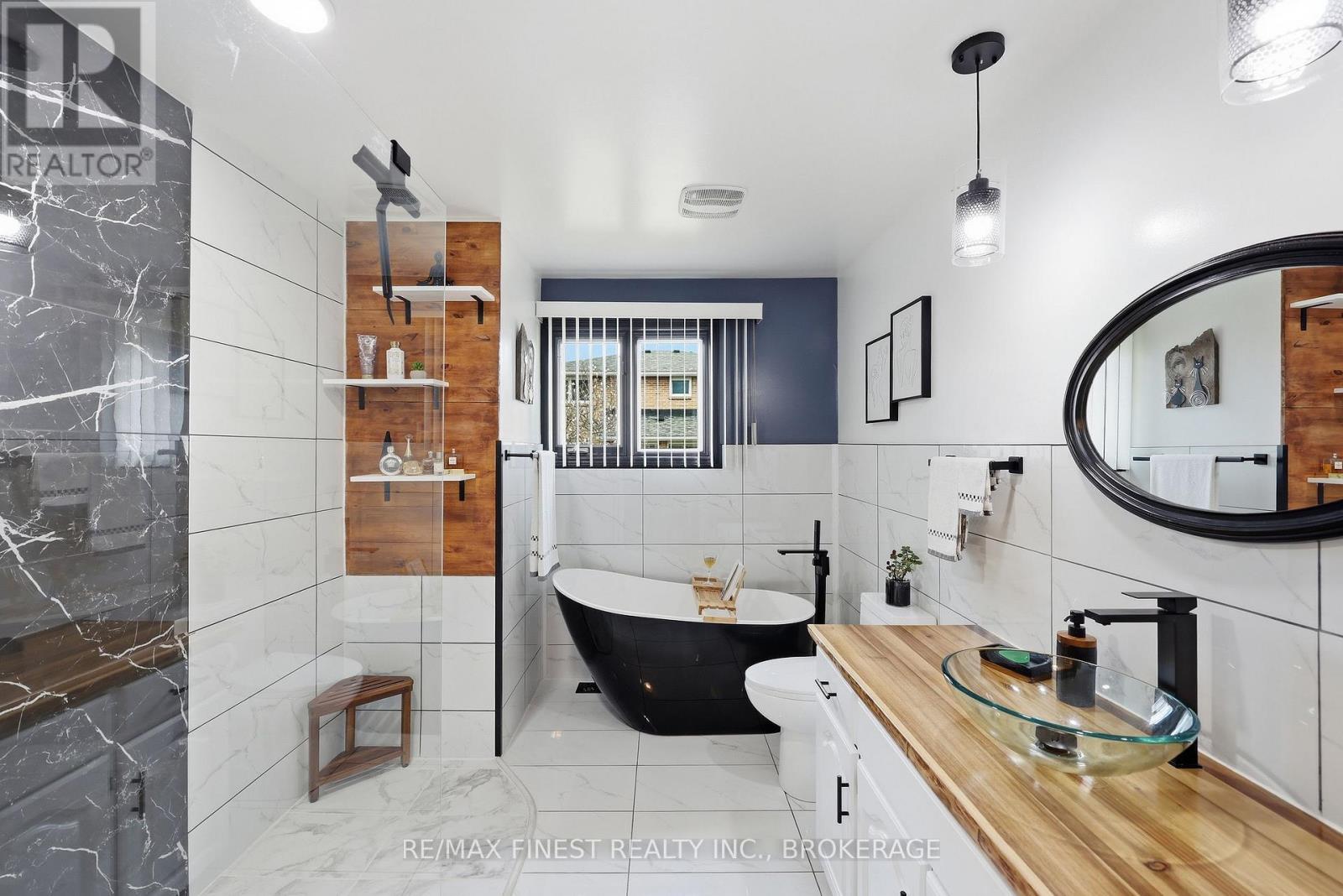 895 NOTTINGHILL AVENUE - 27
