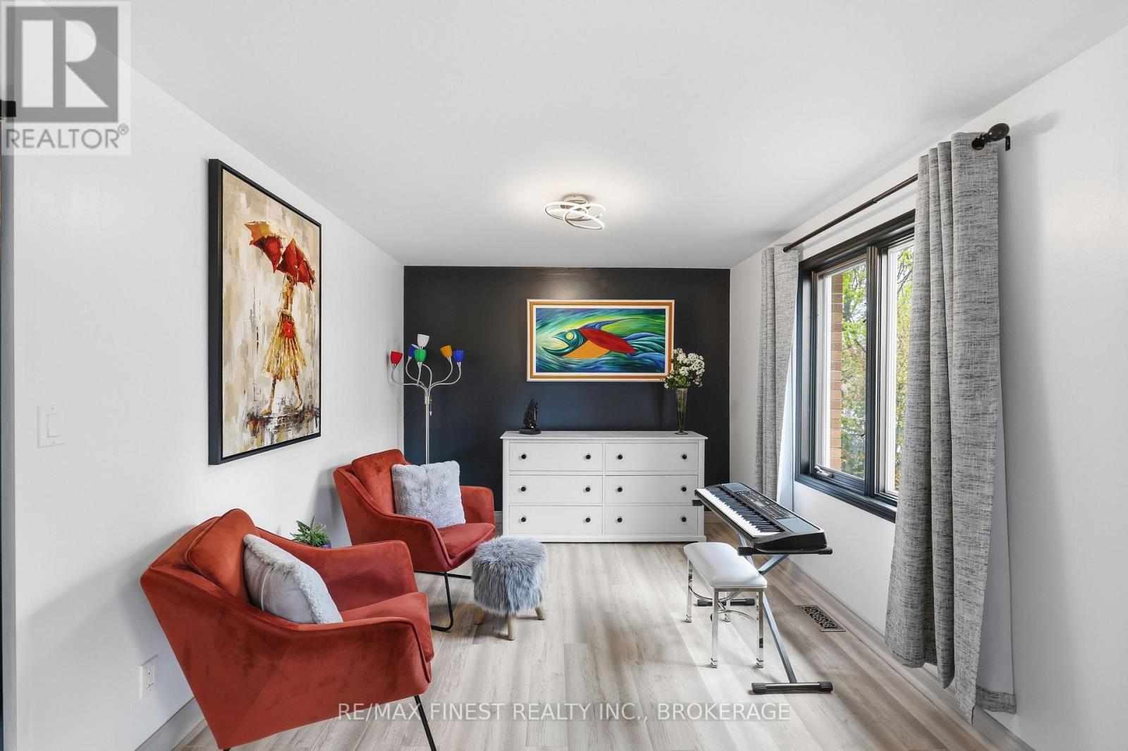 895 NOTTINGHILL AVENUE - 31