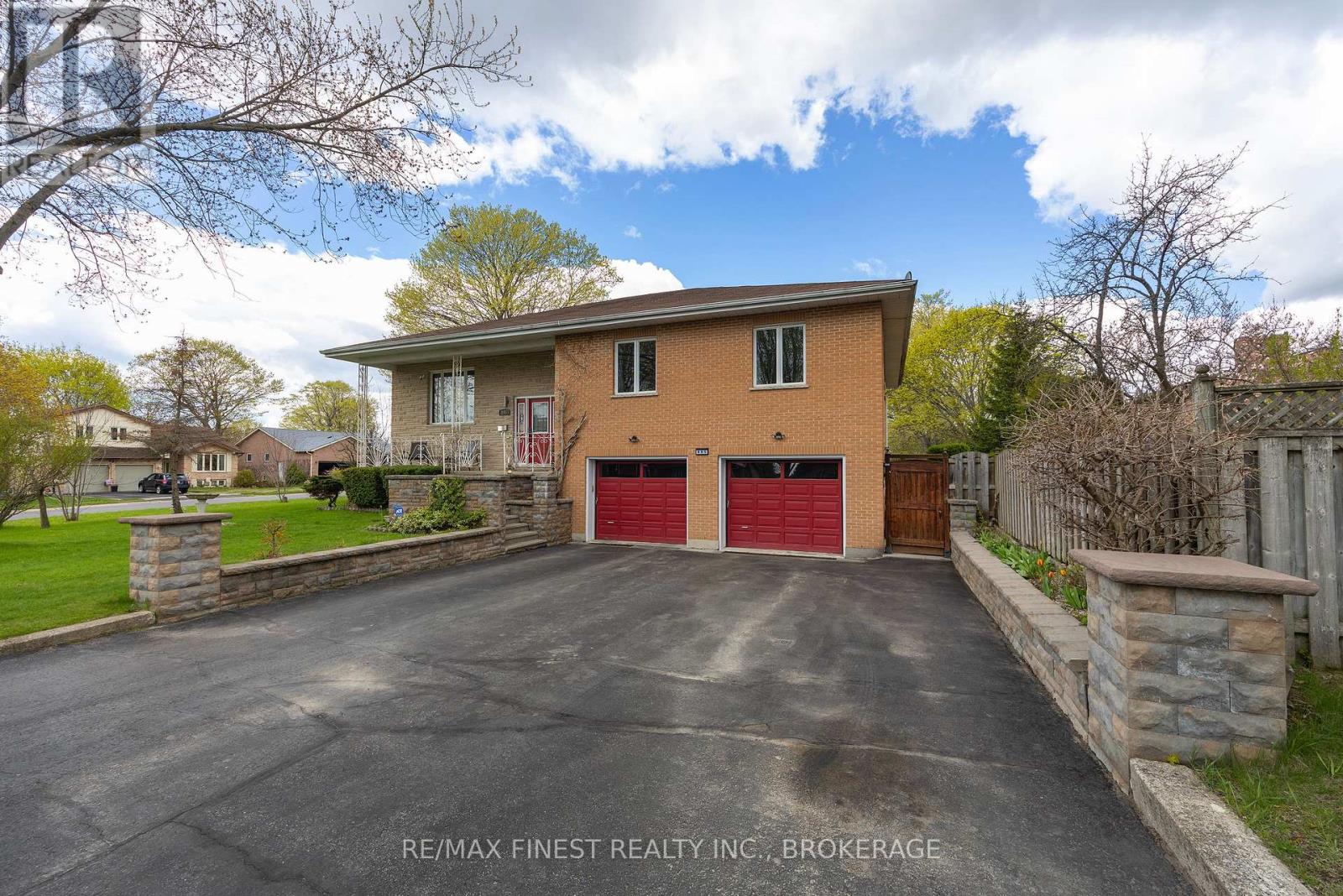 895 NOTTINGHILL AVENUE - 4