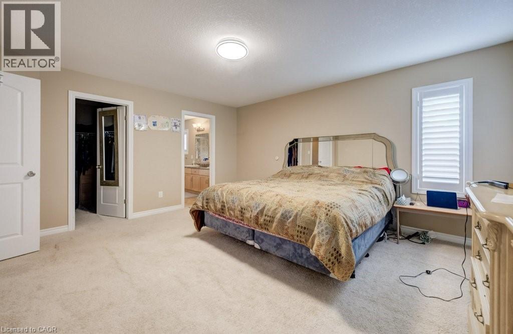 331 WESTPARK Crescent Unit# UPPER, Waterloo, Ontario, N2T3A2 — Photo 5