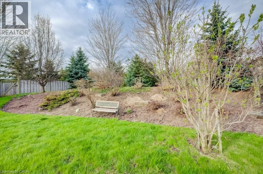 331 WESTPARK Crescent Unit# UPPER, Waterloo, Ontario, N2T3A2 — Photo 26