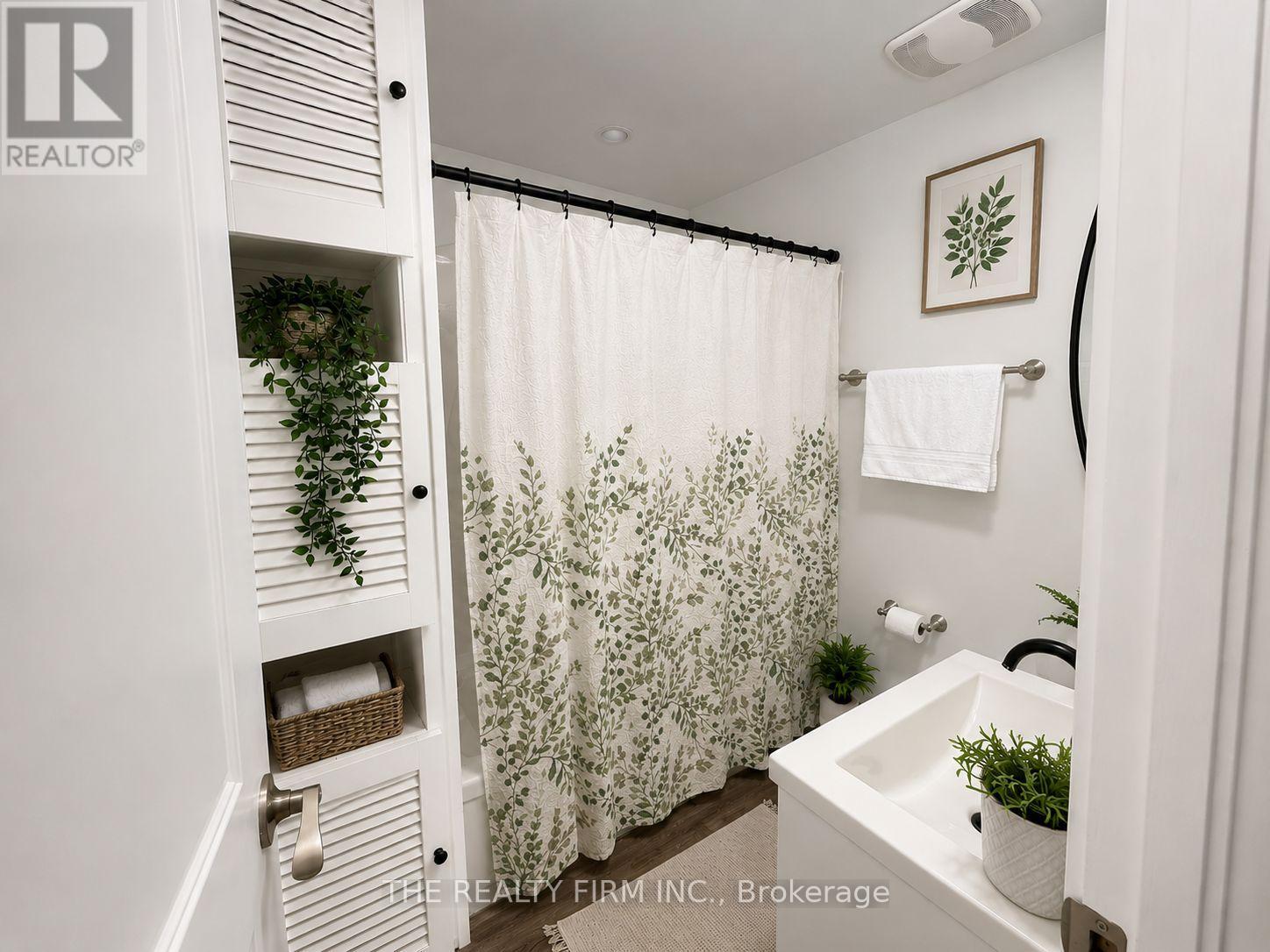 1621 BORDEN STREET - 10