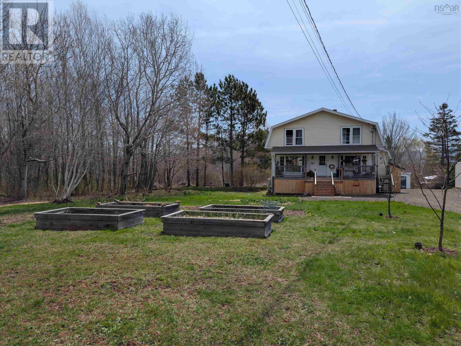 Property photo of 828 Clarence Road