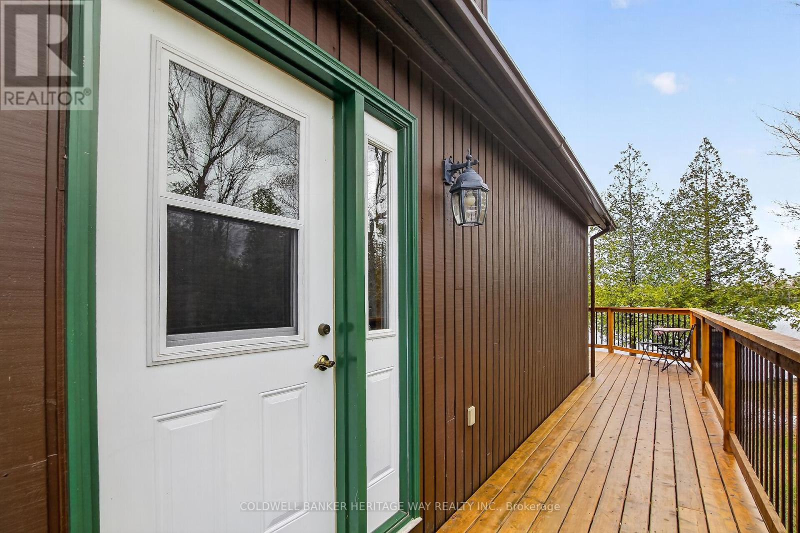 1220 THOMAS LANE - 37