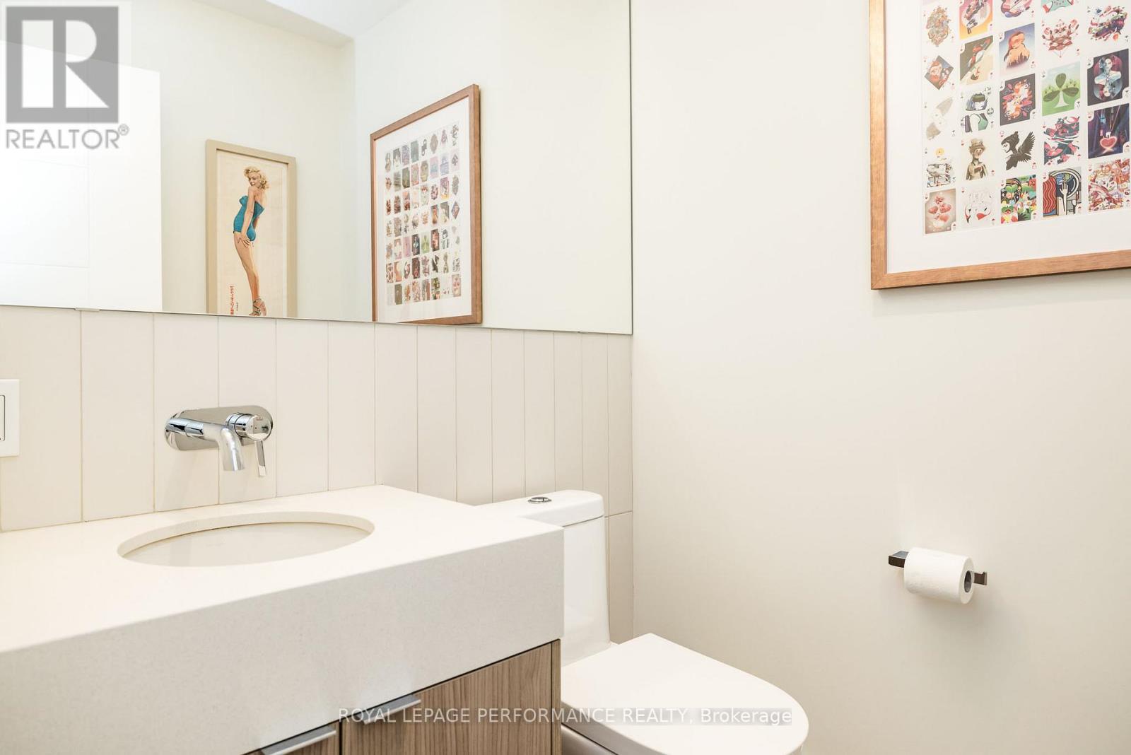 330 KENWOOD AVENUE - 10