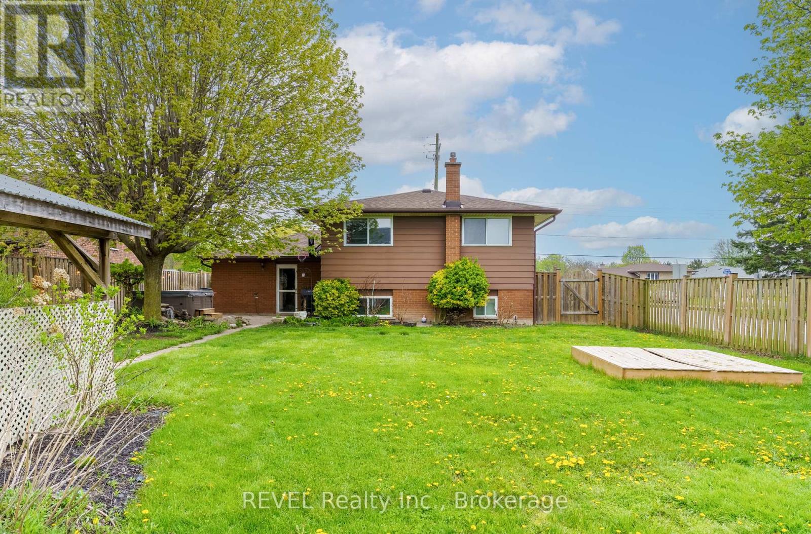 733 CLARE AVENUE - 26