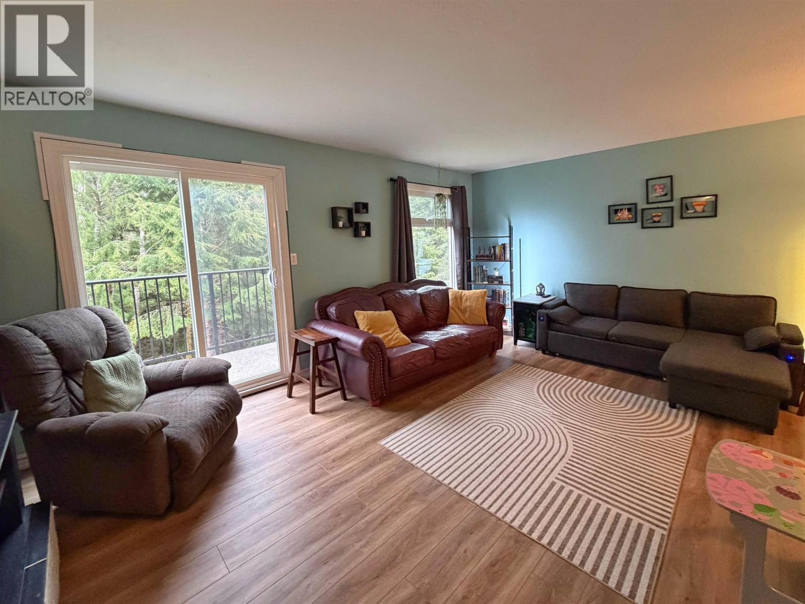 1813 SLOAN AVENUE - 6