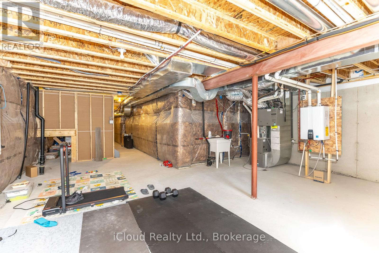 302 CALLA POINT - 29