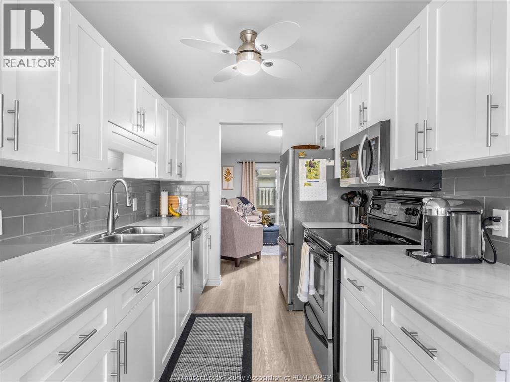 7 CHERRY LANE Unit# 16, Leamington, Ontario, N8H5A5 — Photo 9
