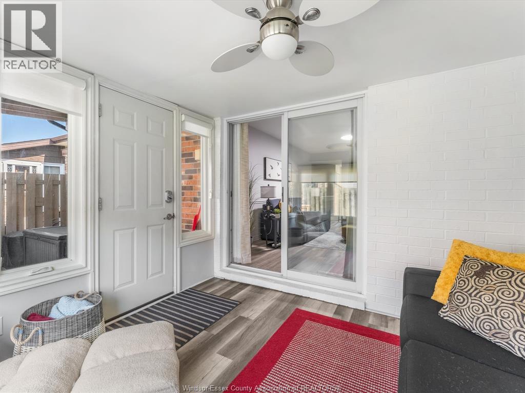 7 CHERRY LANE Unit# 16, Leamington, Ontario, N8H5A5 — Photo 24