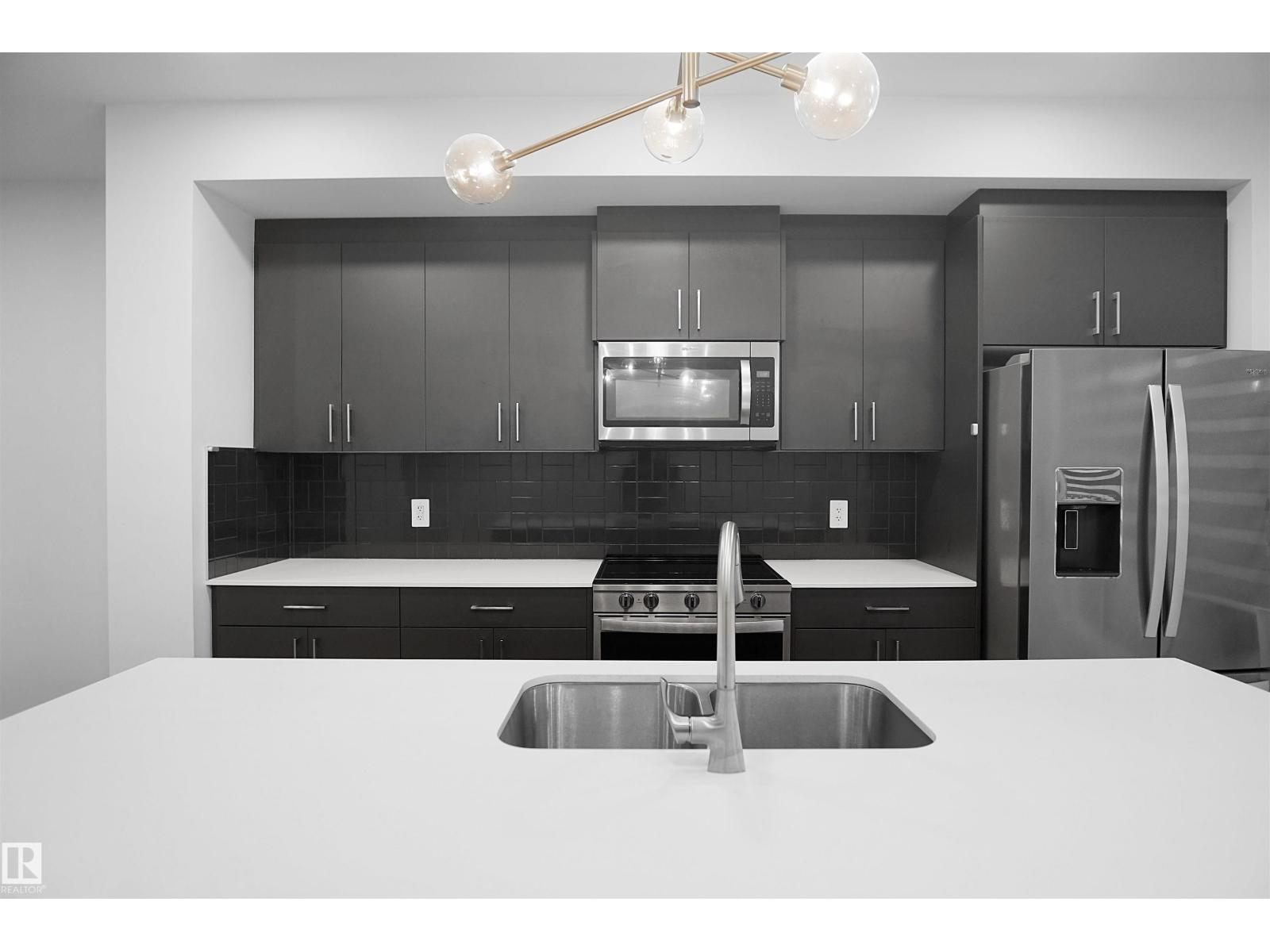 510 37 ST SW - 14