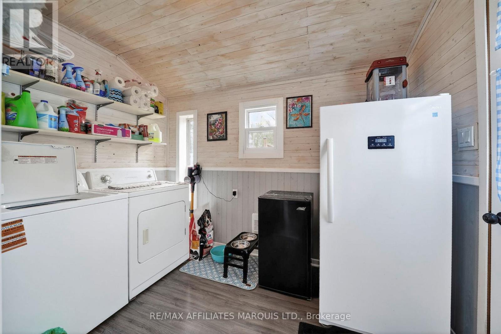 335 FIFTH STREET E - 10