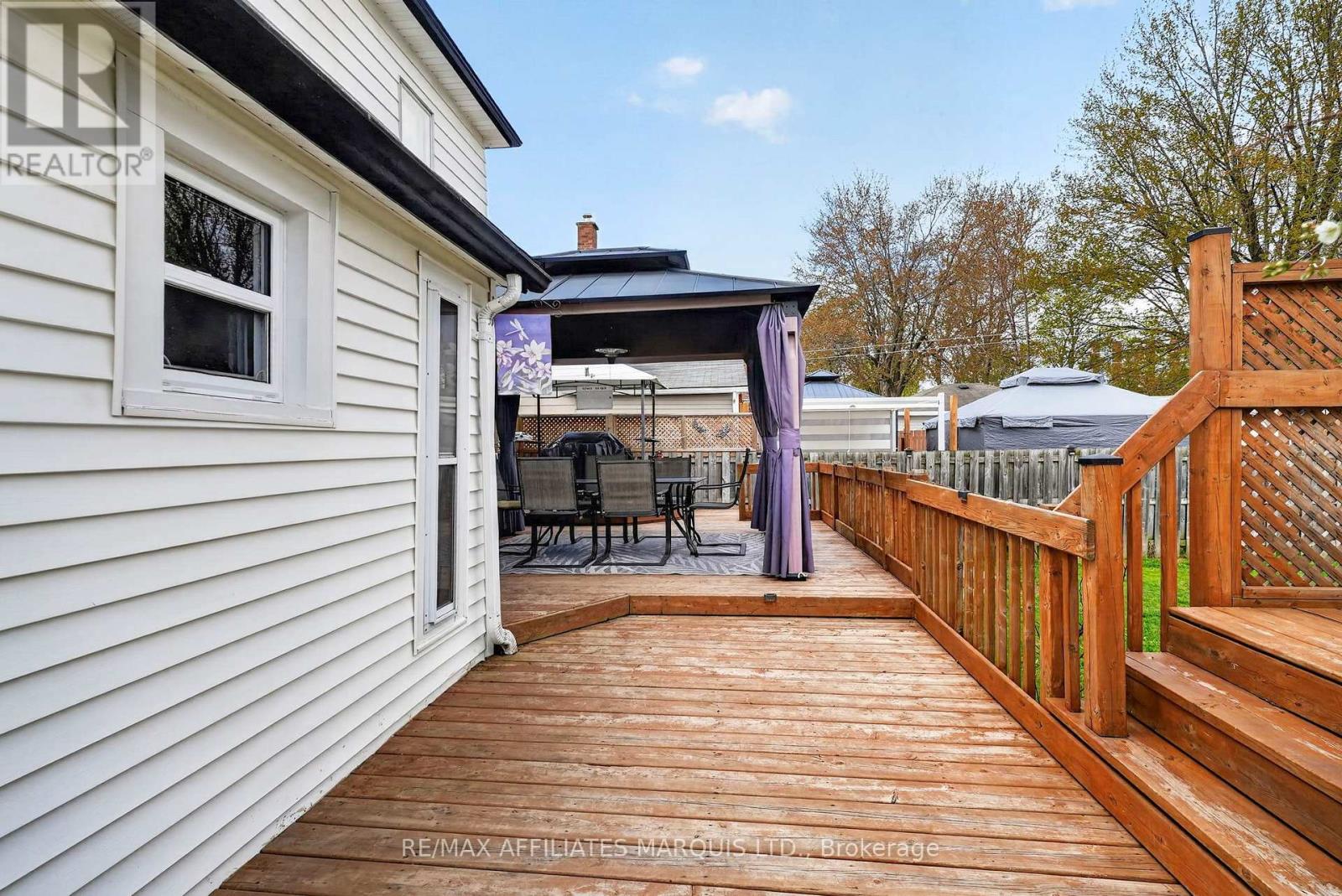 335 FIFTH STREET E - 36
