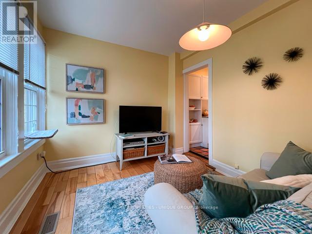 11 FREEMAN STREET - 7