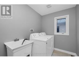 24 Schwalm Crescent, New Tecumseth, ON L0G1W0 Photo 29
