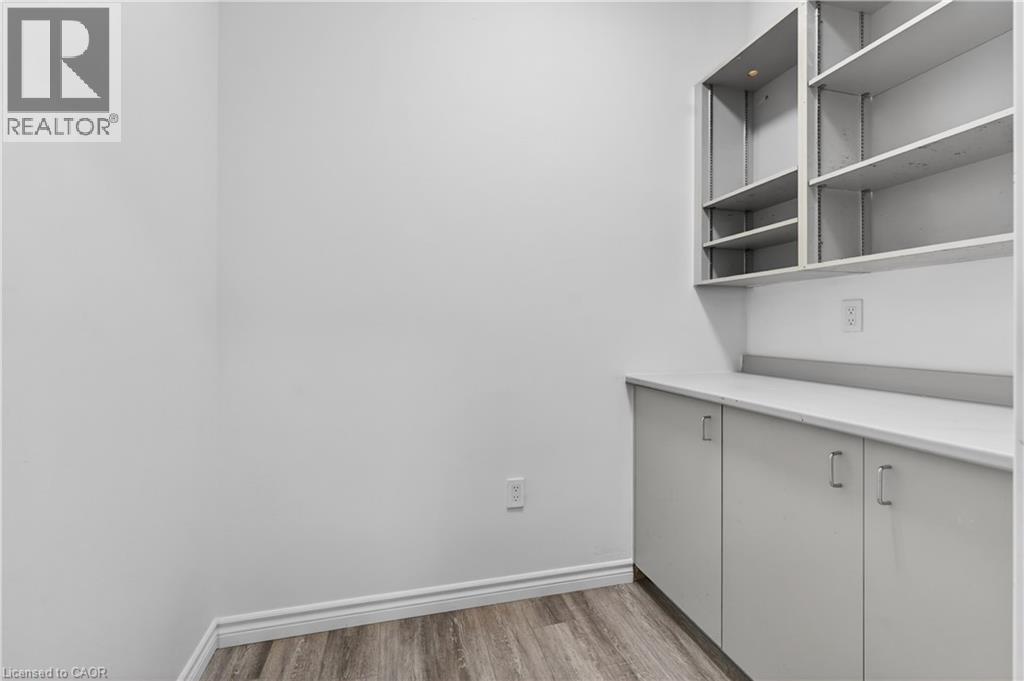 14 ONTARIO Street Unit# 1, Grimsby, Ontario, L3M3G9 — Photo 4