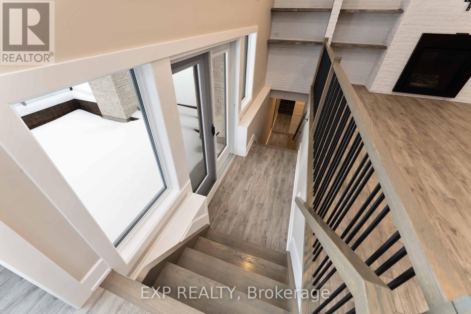 1961 CEDARLAKES WAY - 12