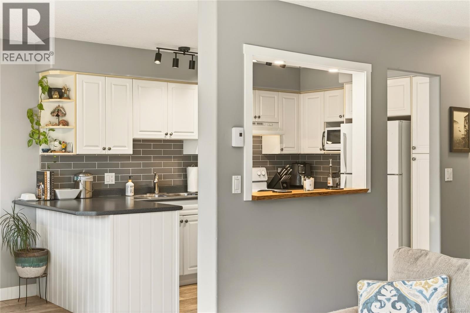 #7 290 Corfield St - 9
