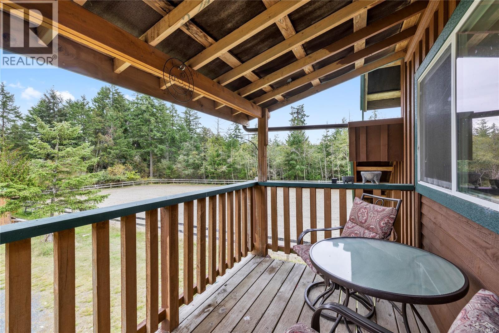2040 Saddle Dr - 44