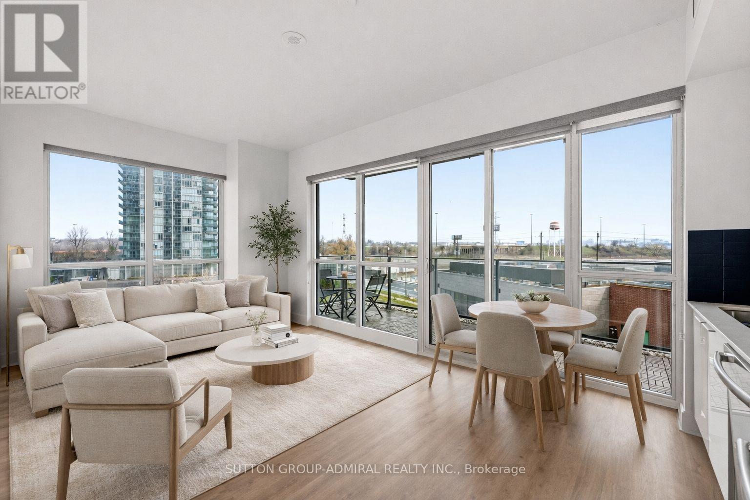 Listing photo of 625 - 10 PARK LAWN ROAD