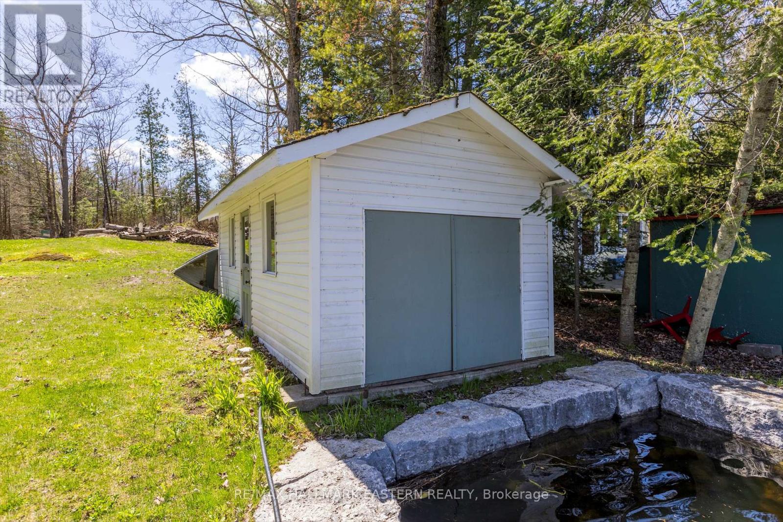 1810 HULL ROAD - 36