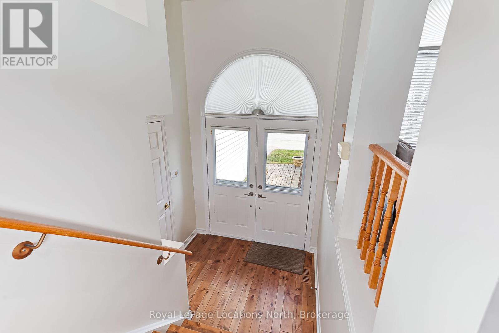 35 BARKER BOULEVARD - 6