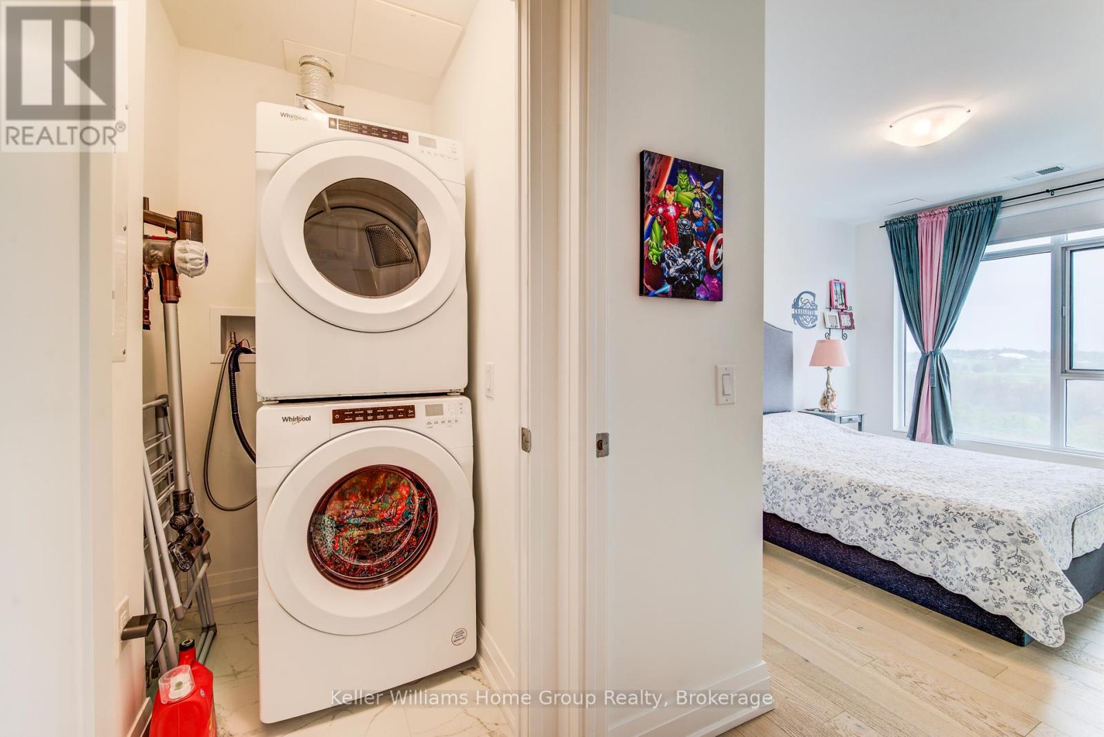 #1201 71 WYNDHAM STREET S - 21