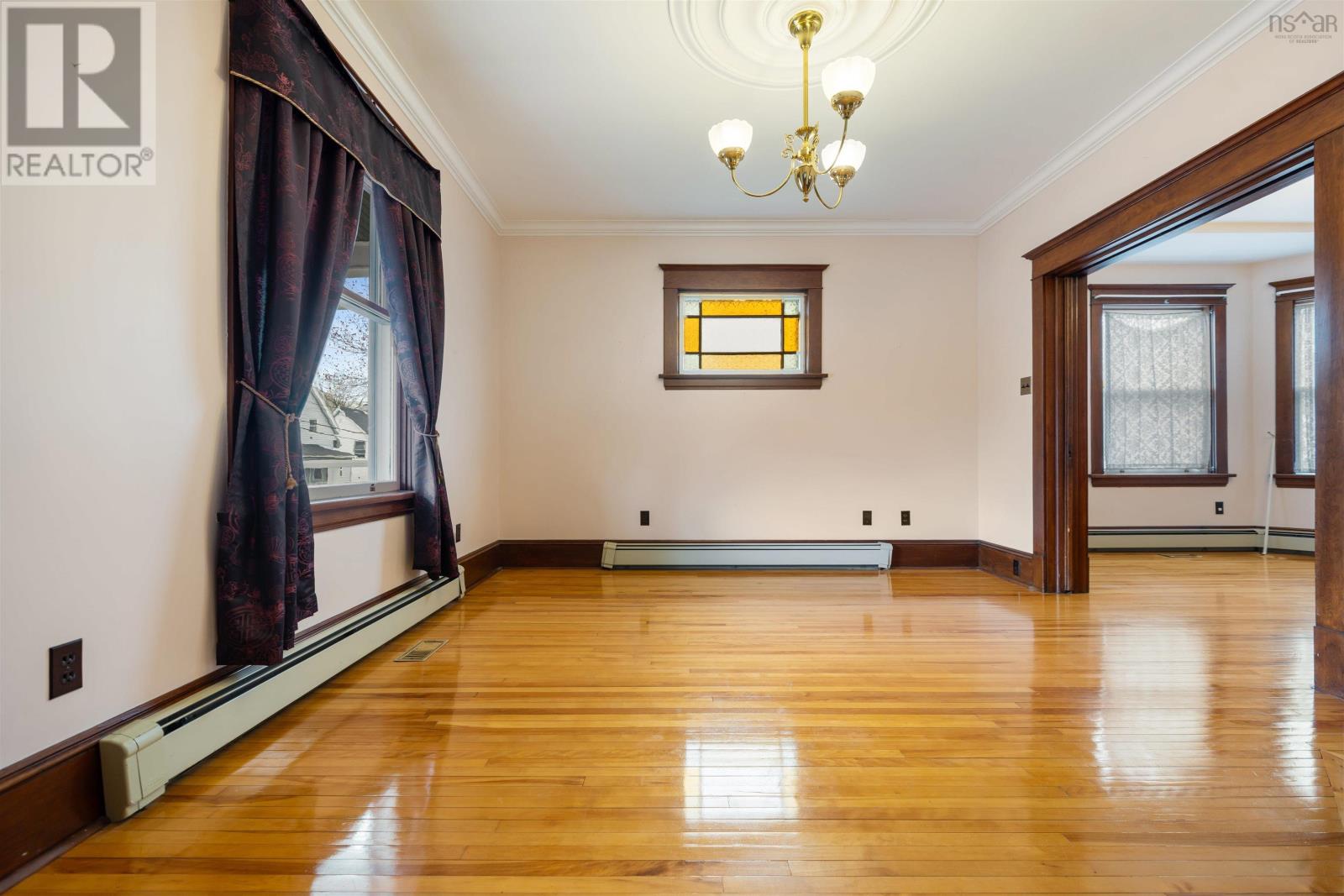 299 Albert Street - 16